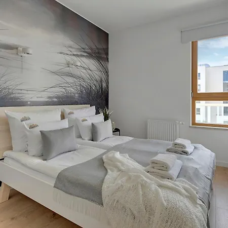 Mila Baltica Seaside, Sauna, Gym & Parking By Downtown Apartment *