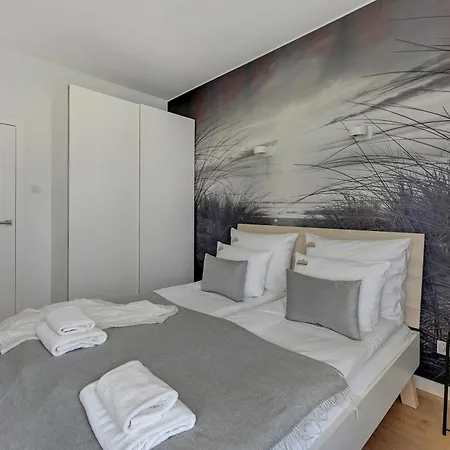 Mila Baltica Seaside, Sauna, Gym & Parking By Downtown Apartment Gdansk