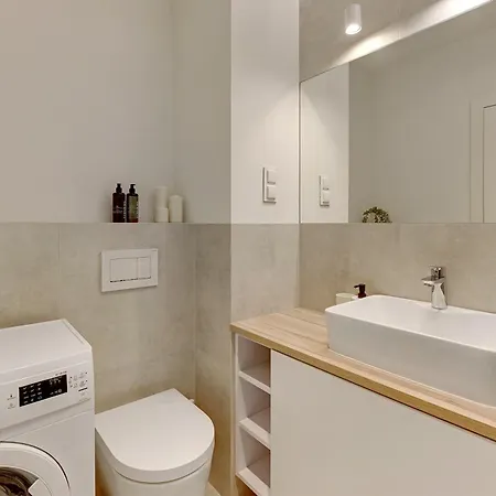 Mila Baltica Seaside, Sauna, Gym & Parking By Downtown *